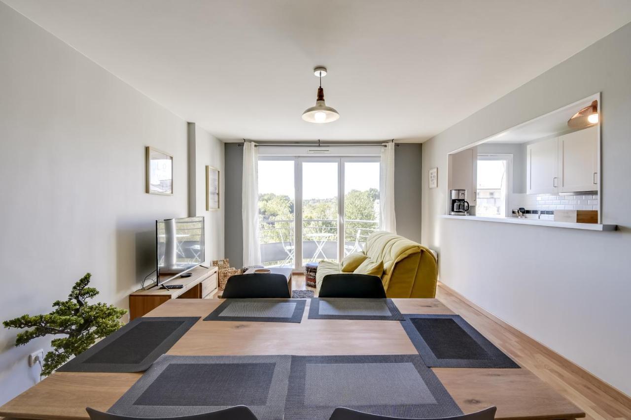 Chic Apart With Parking And Balcony Apartamento Cergy Exterior foto