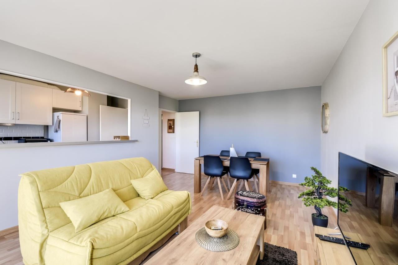 Chic Apart With Parking And Balcony Apartamento Cergy Exterior foto