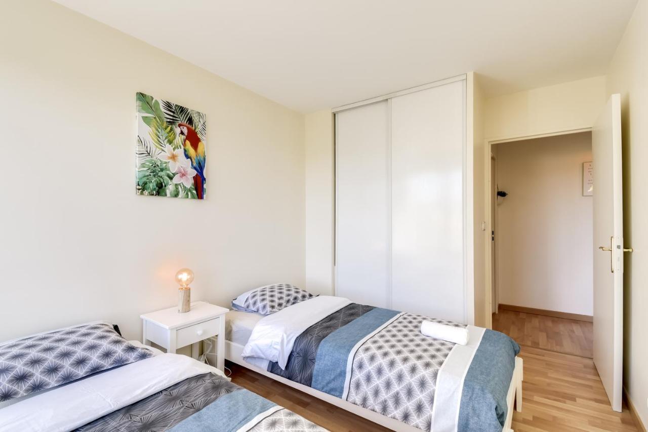 Chic Apart With Parking And Balcony Apartamento Cergy Exterior foto